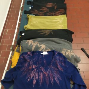 T-Shirt Hanfblattmuster